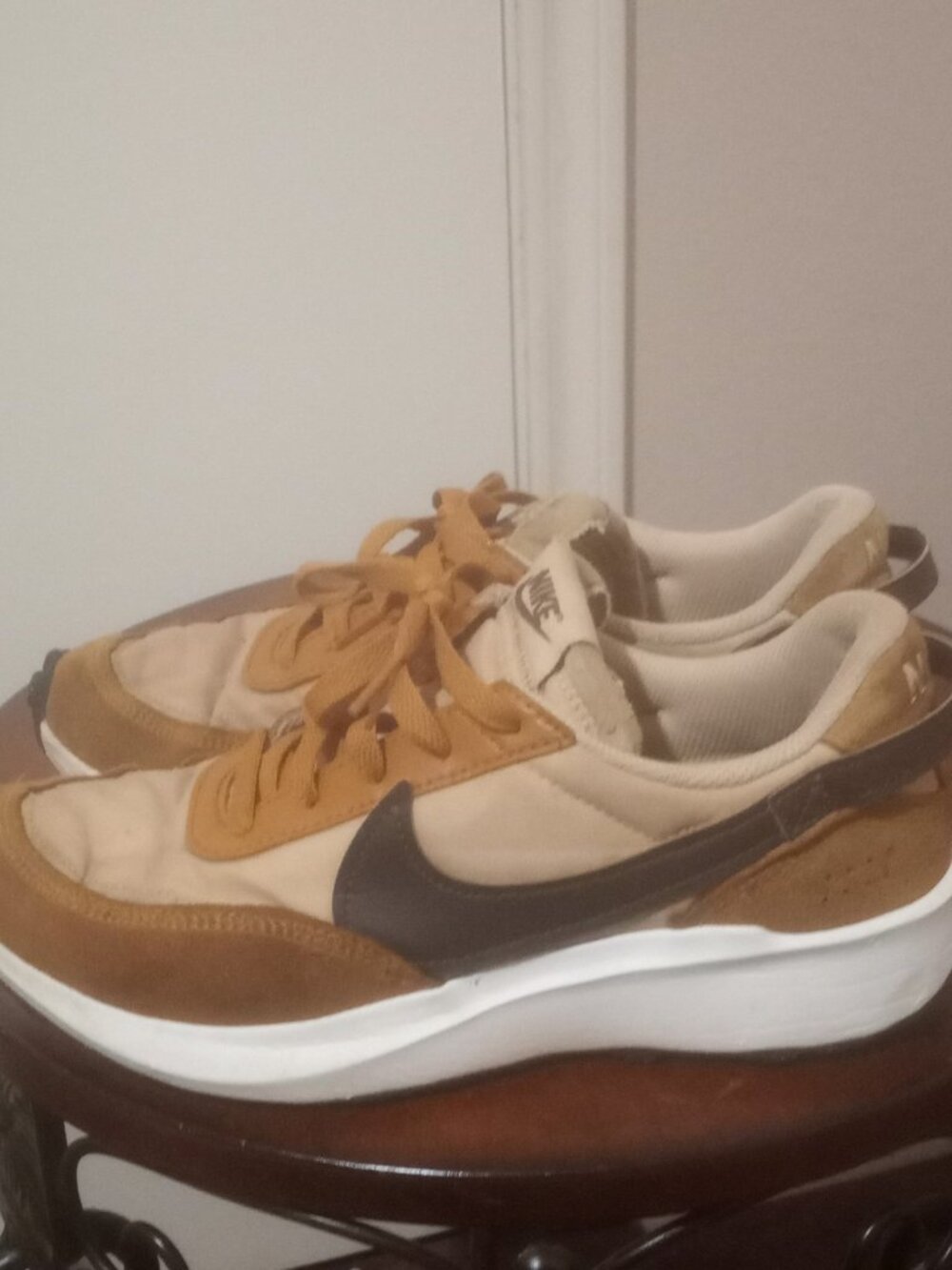 Nike Waffle Debut Brown Black Women Running Sneaker Shoes Size 8 DH9523 200 - Picture 10 of 14